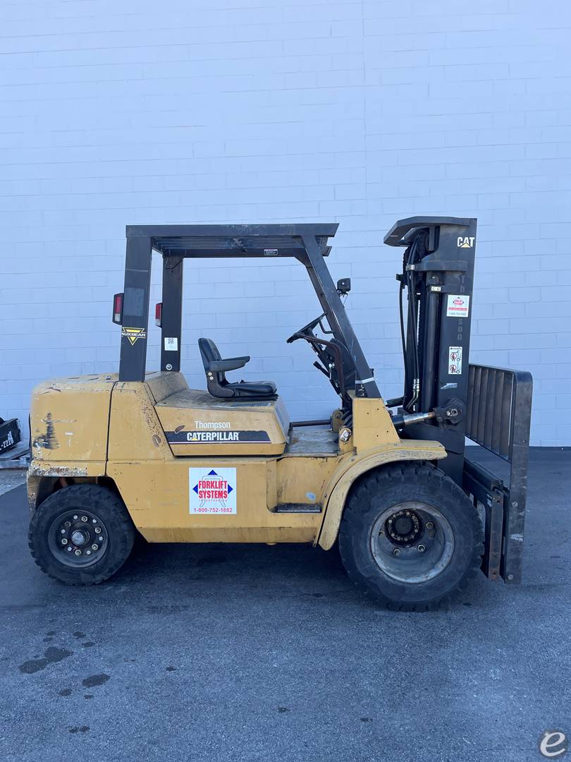 2004 Cat DP40K