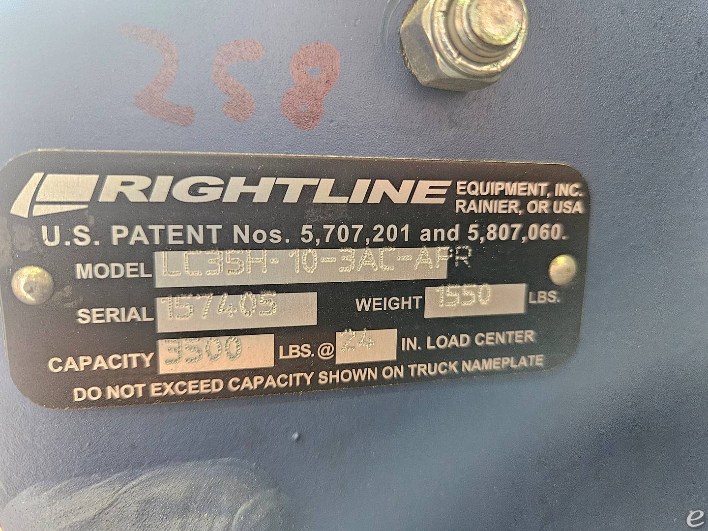 2015 Rightline LC35H-10-3AC-APR