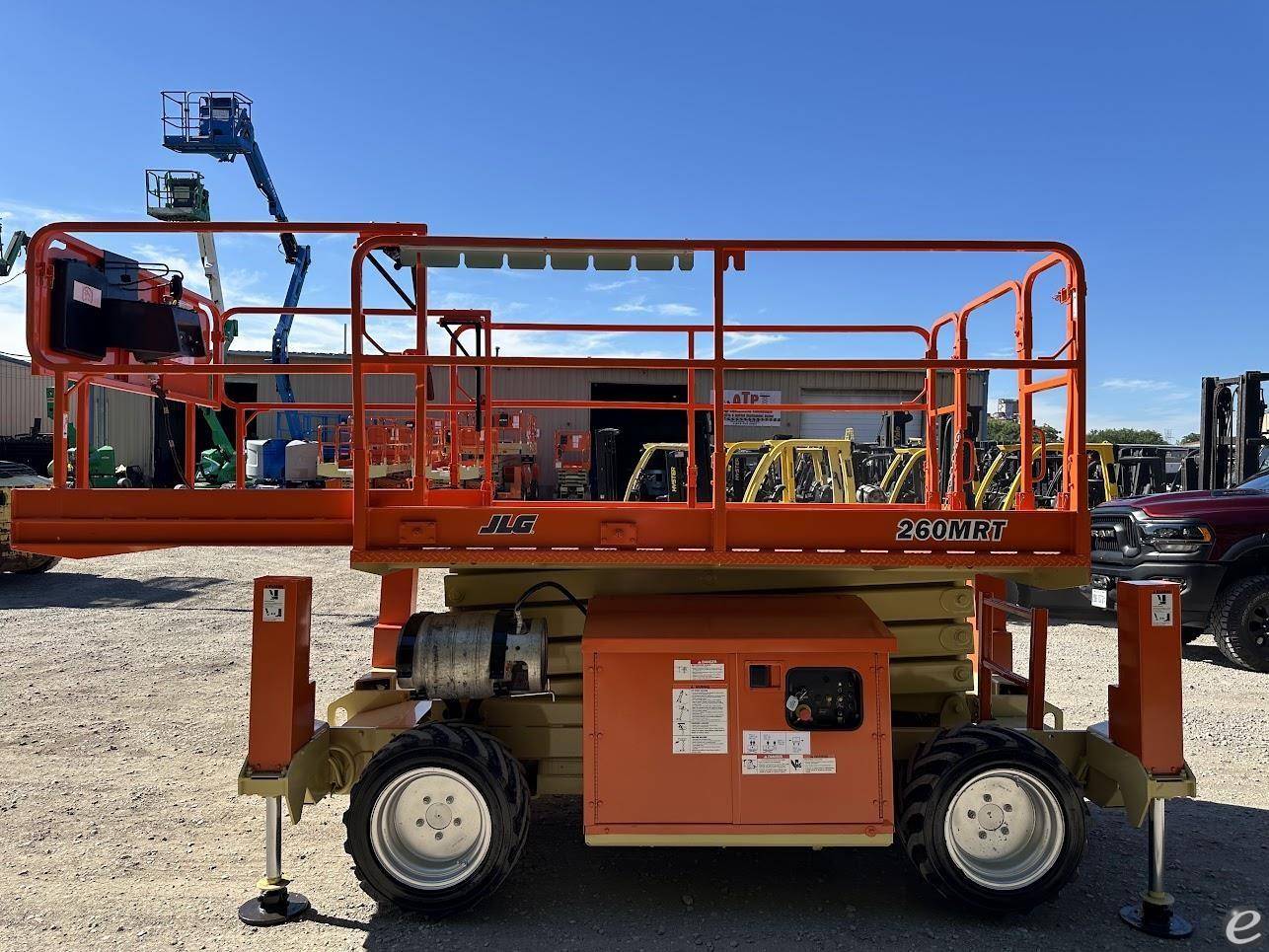 2015 JLG 260MRT