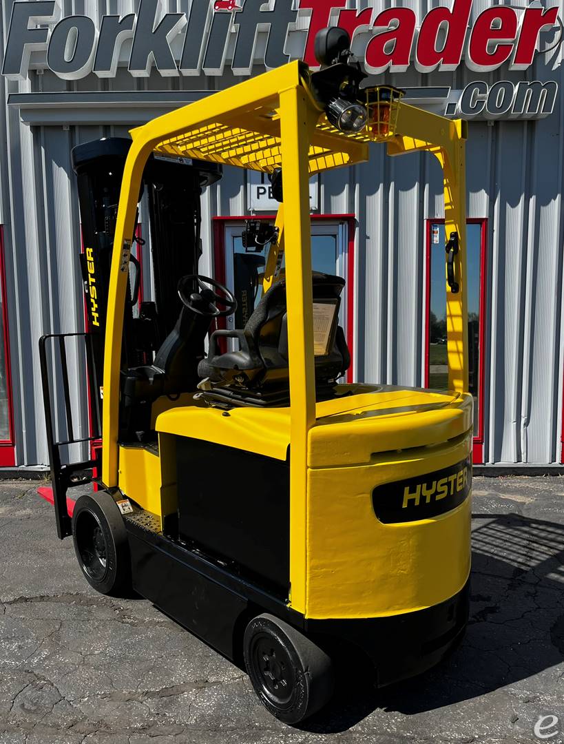 2013 Hyster E55XN-33