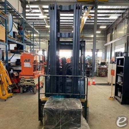 2013 Cat 2EPC6000