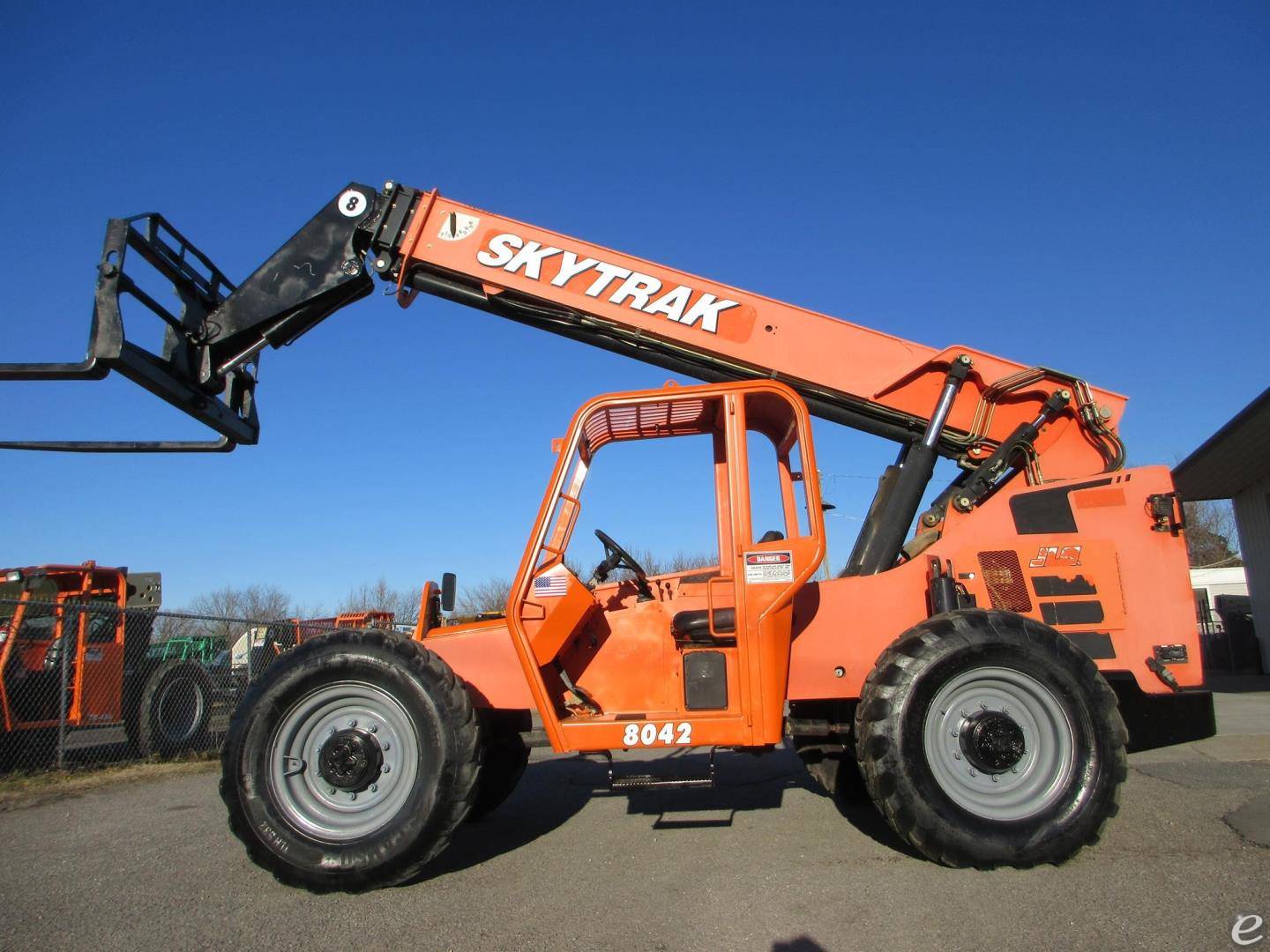 2016 Skytrak 8042 Telescopic Mast Telehandlers