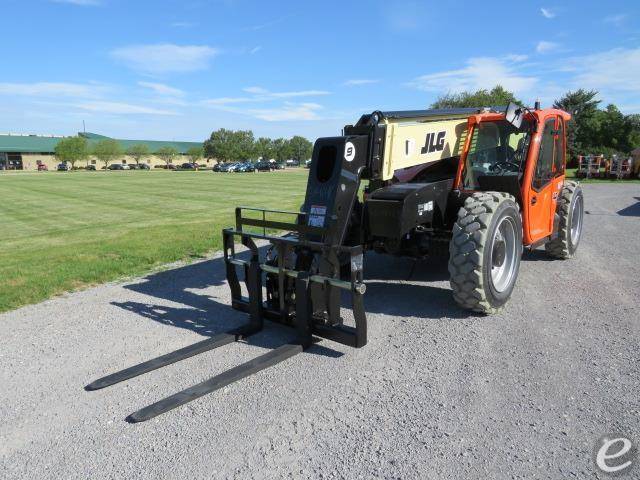 2024 JLG 943