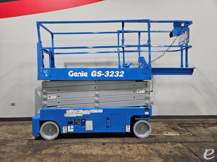 2016 Genie GS3232