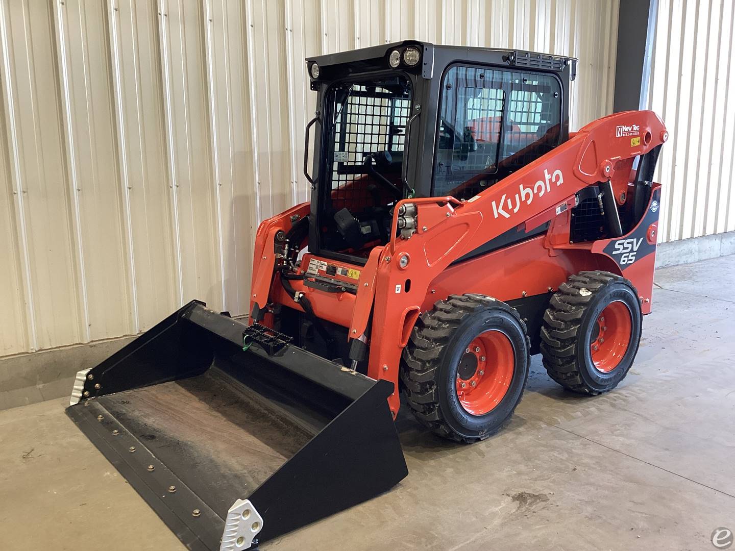 2024 Kubota SSV65HC