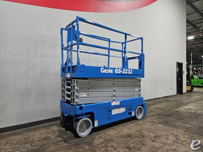 2015 Genie GS3232