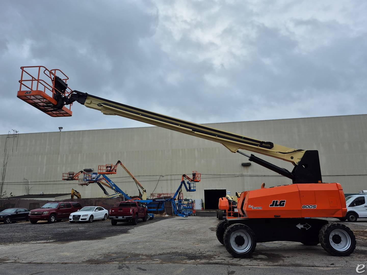 2016 JLG 800S