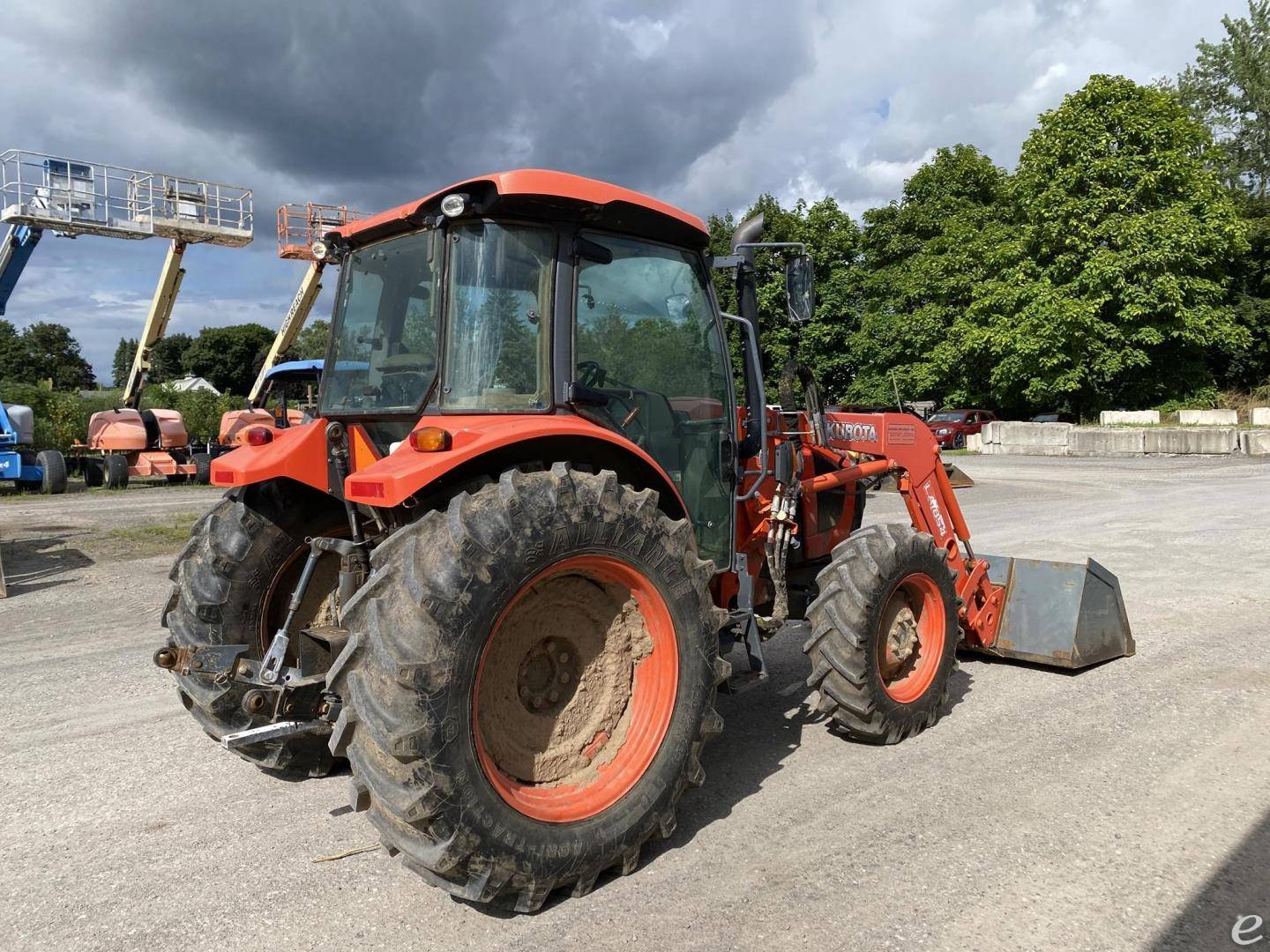 2019 Kubota M5-111D