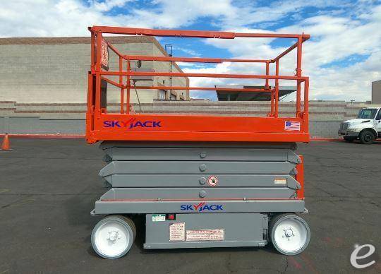 2016 Skyjack SJ4632 Slab Scissor Li...