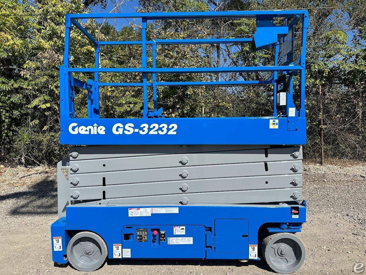 2013 Genie GS3232