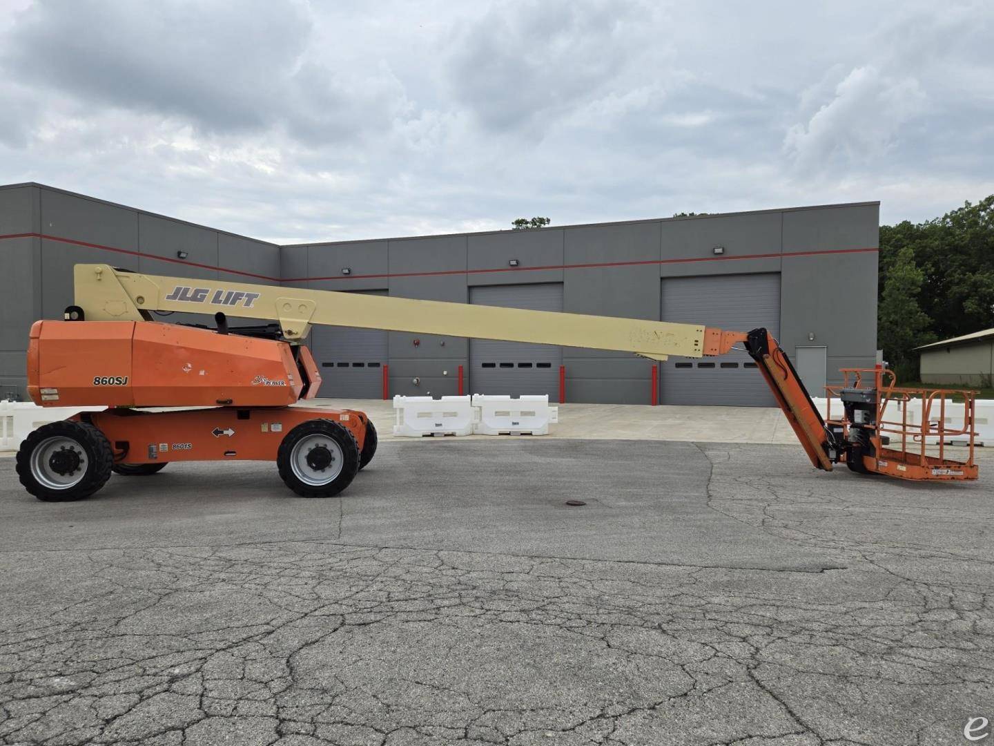 2004 JLG 860SJ