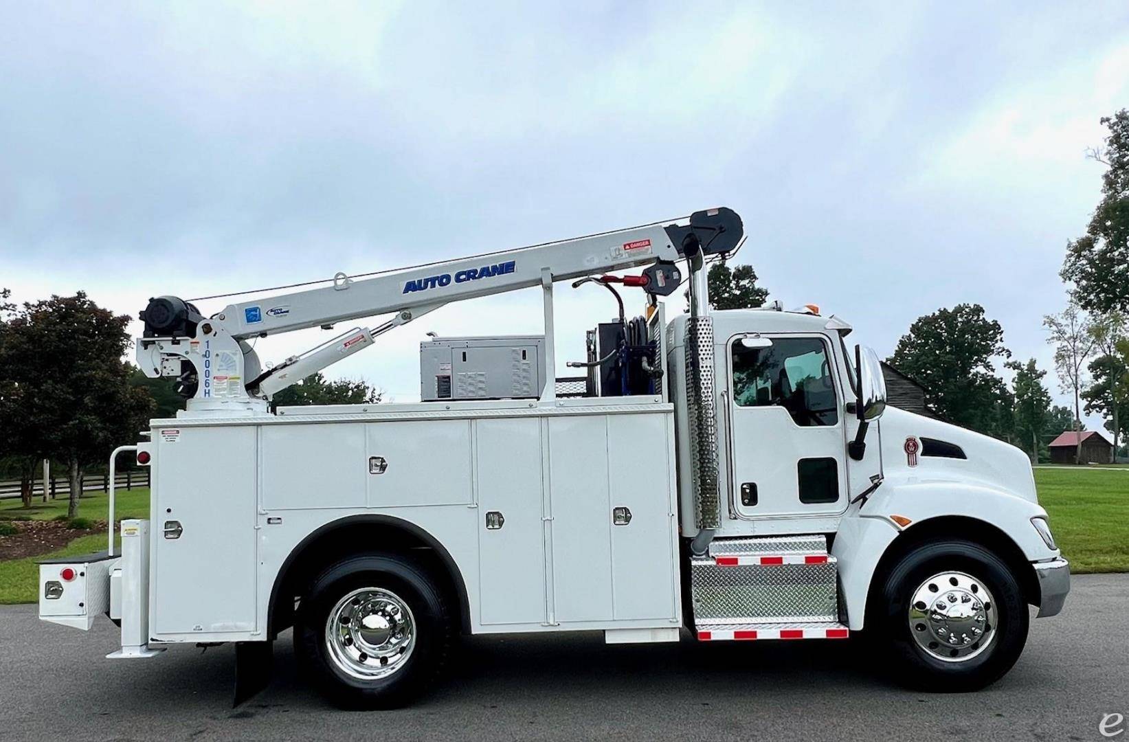 2015 Kenworth T270