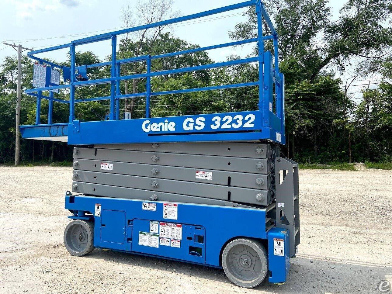 2015 Genie GS3232