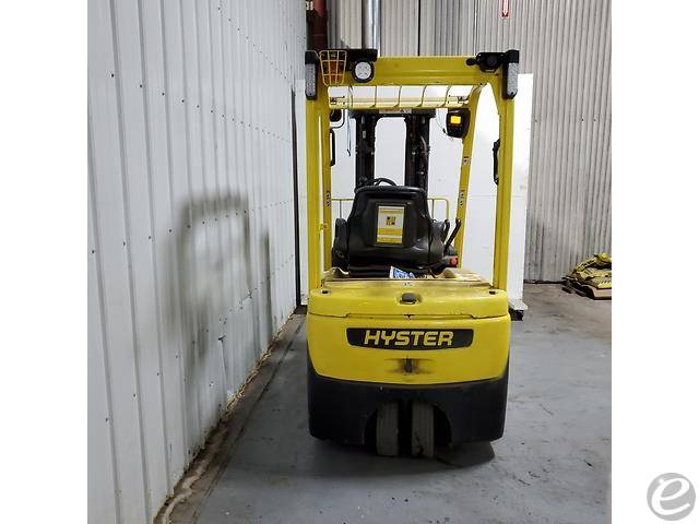 2015 Hyster J40XNT Electric 3 Wheel Forklift - 123Forklift