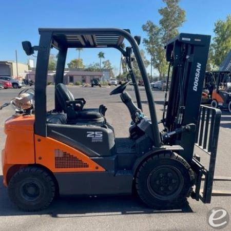 2022 Doosan G25N-7