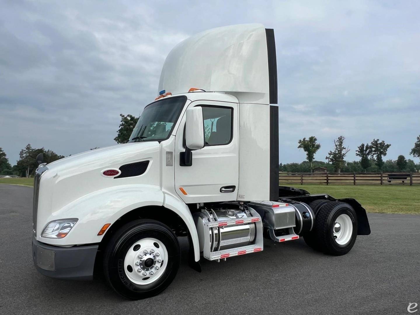 2022 Peterbilt 579