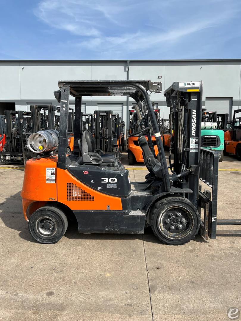 2016 Doosan G30E-5