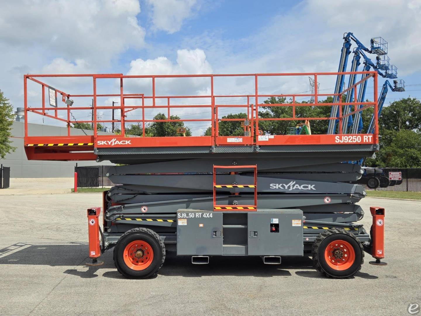 2019 Skyjack SJ9250RT