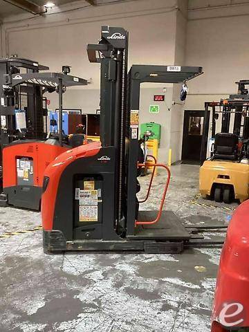 2020 Linde V15P_5215 Electric Order Picker - 123Forklift