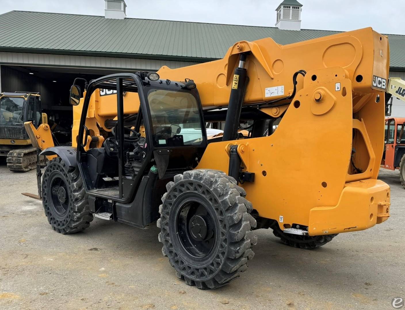 2015 JCB 510-56