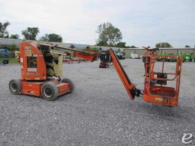 2015 JLG E300AJP