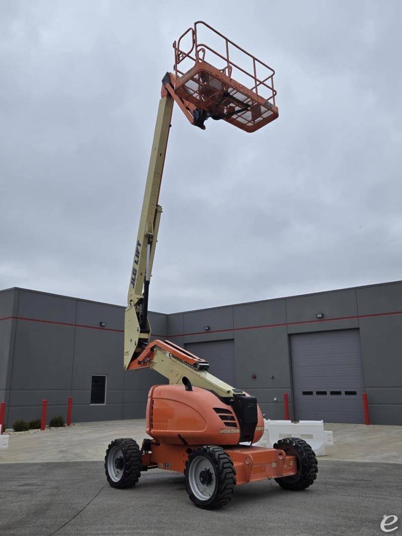 2015 JLG 600AJ