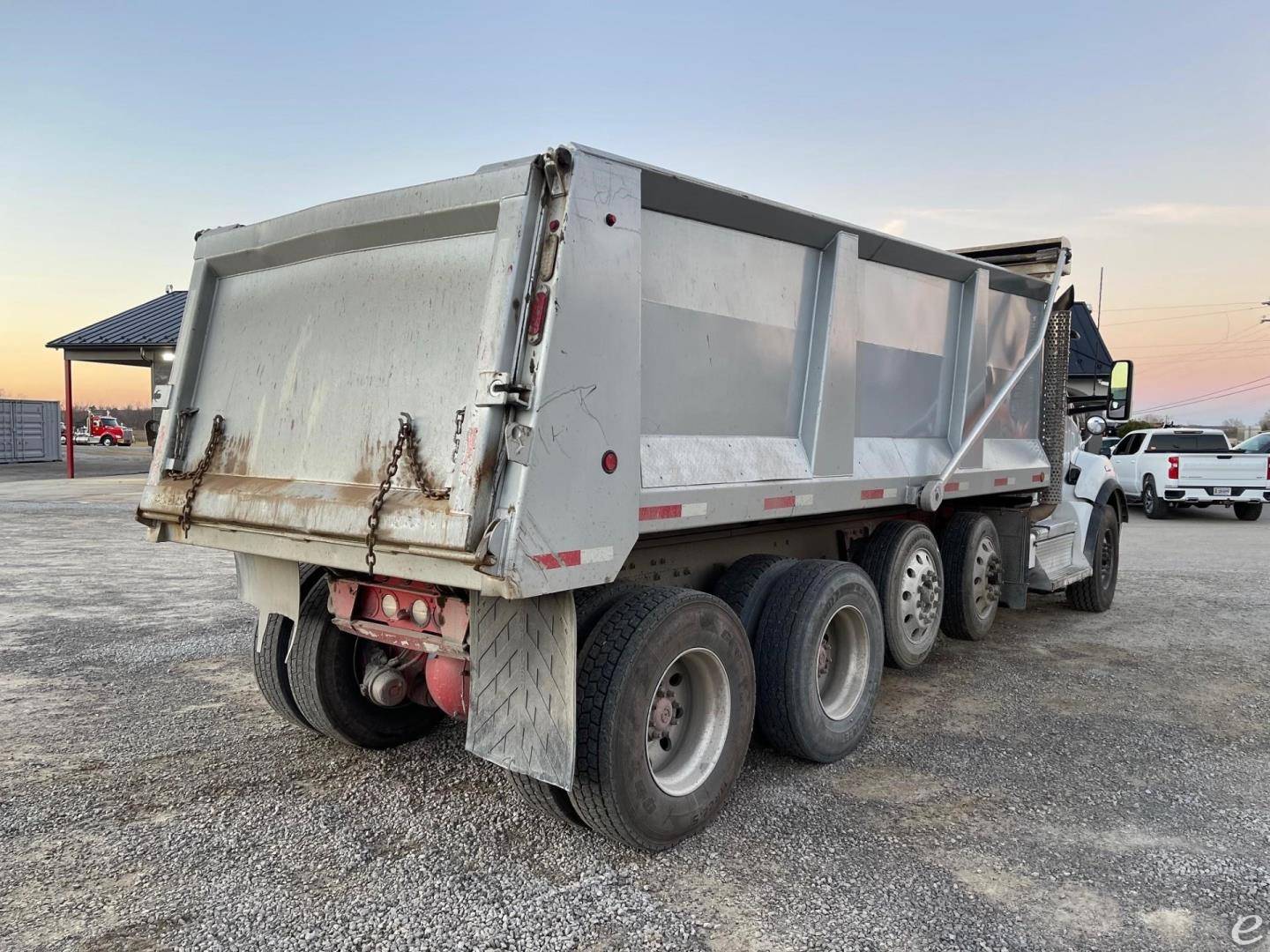 2019 Kenworth T880