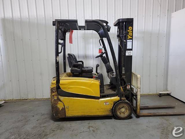 2016 Yale ERP040VT Electric 3 Wheel...