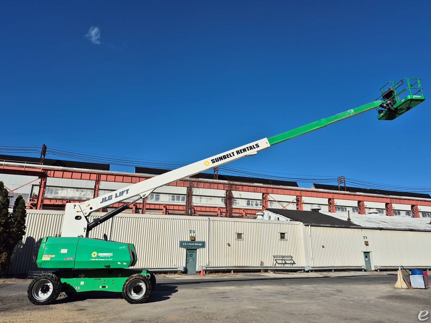 2016 JLG 800S