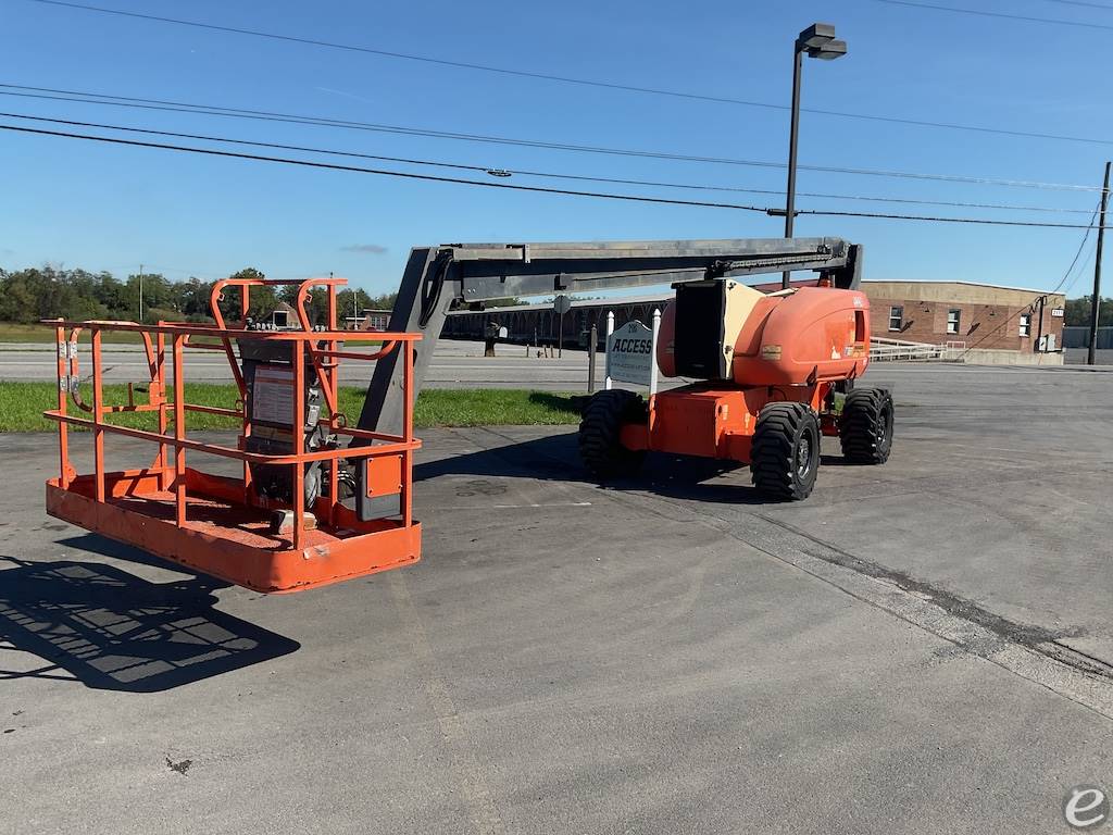 2009 JLG 800A