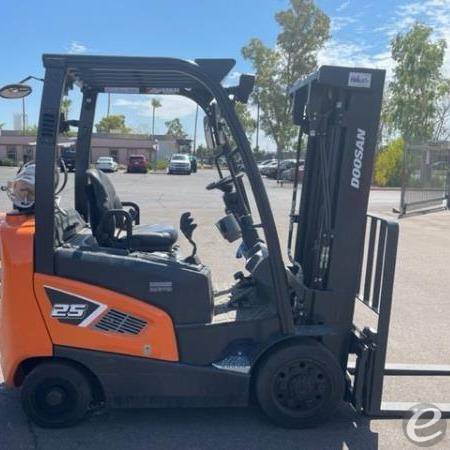 2019 Doosan GC25S-9