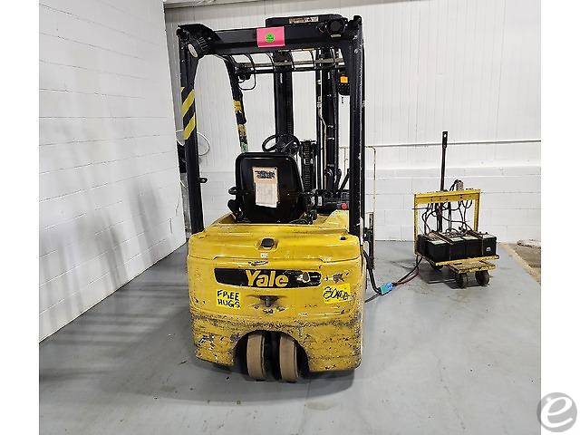 2015 Yale ERP040VT