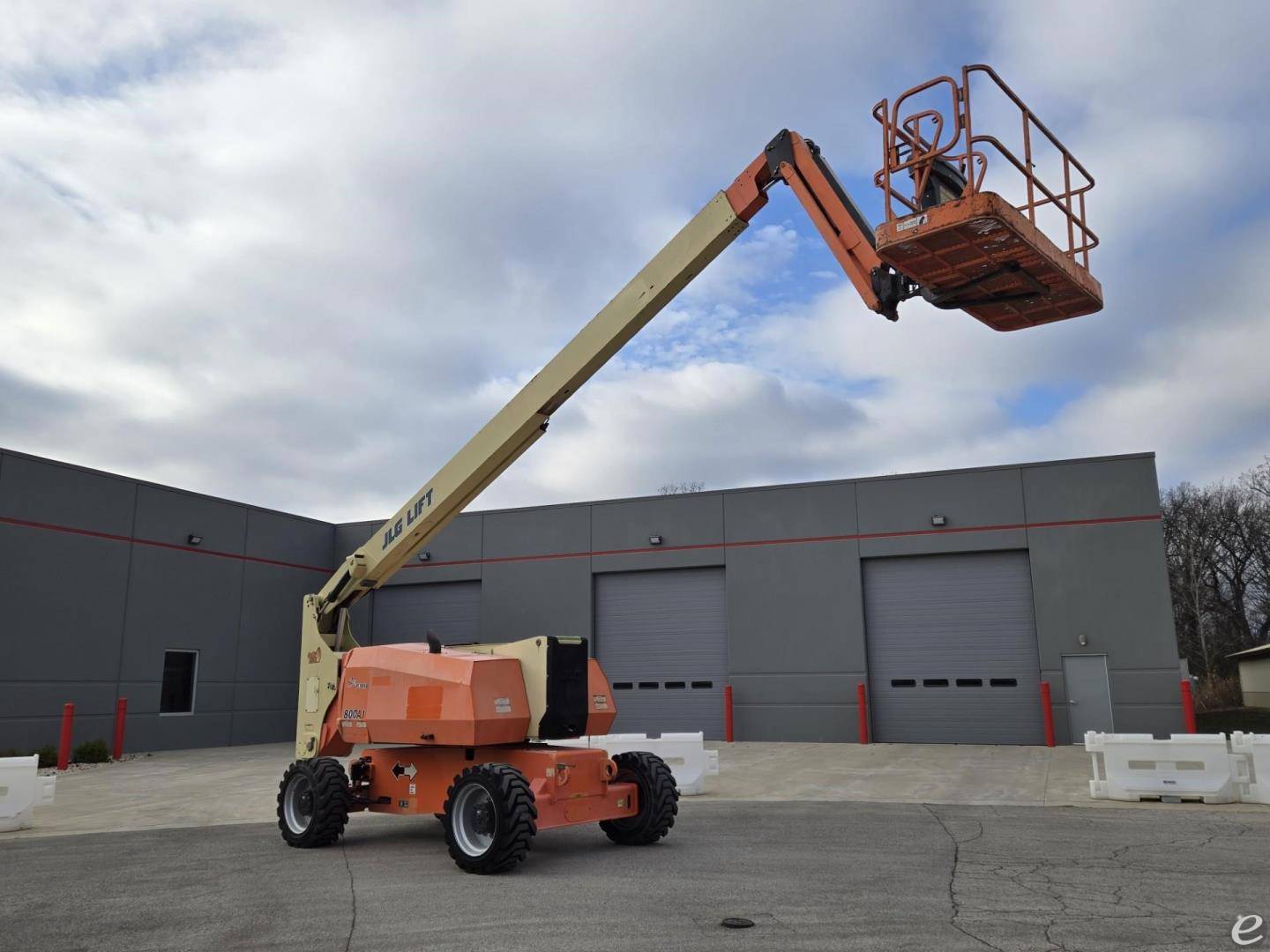 2015 JLG 800AJ