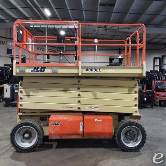 2016 JLG 4069LE