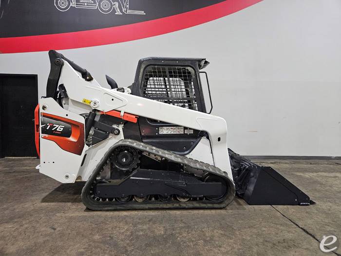 2022 Bobcat T76