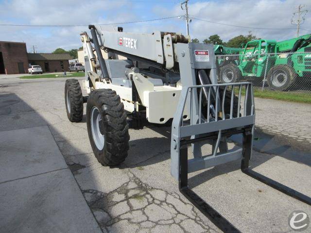 2005 Terex TH842C