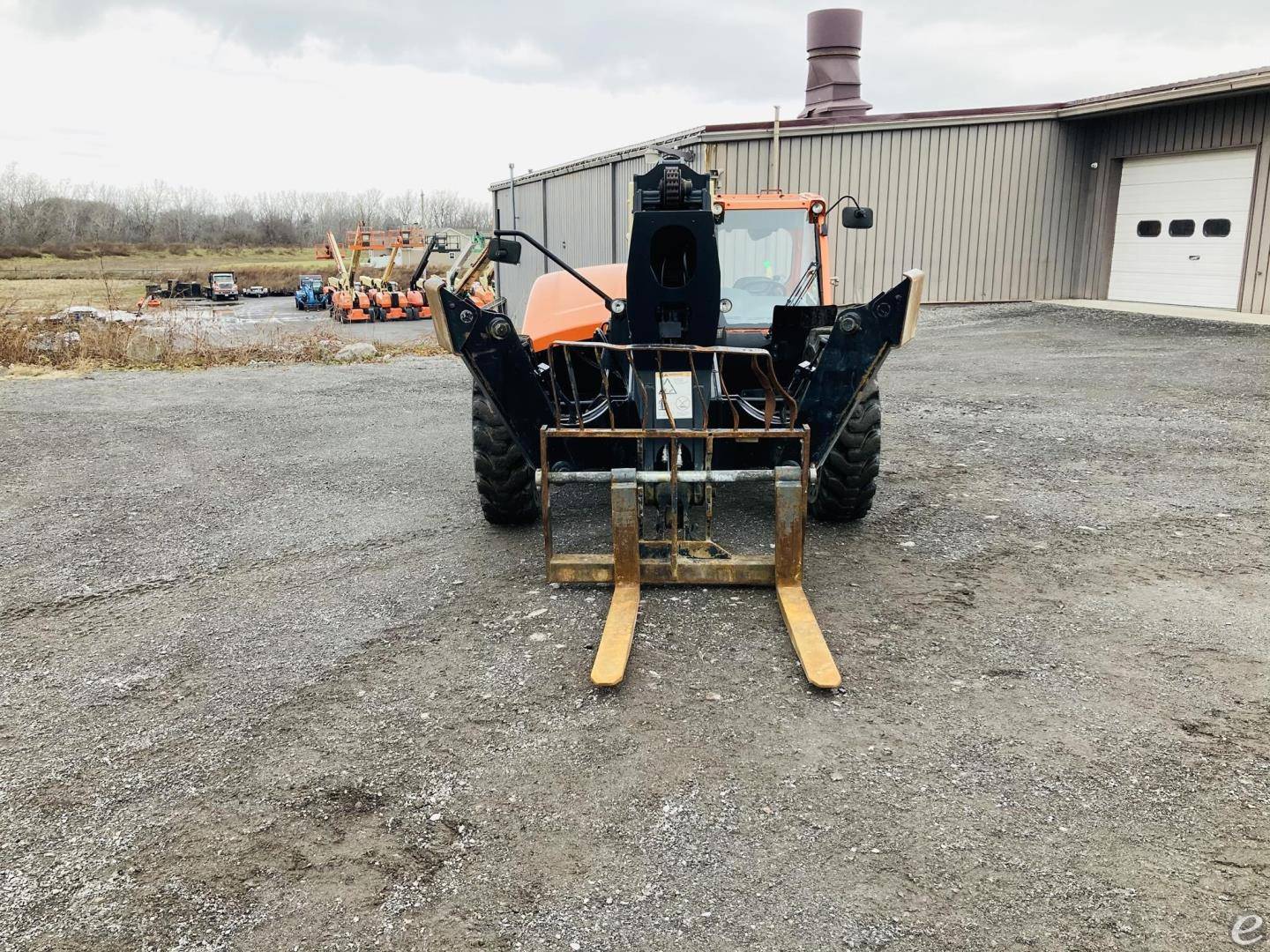 2015 JLG 1255