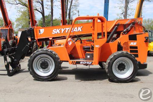 2017 Skytrak 6042