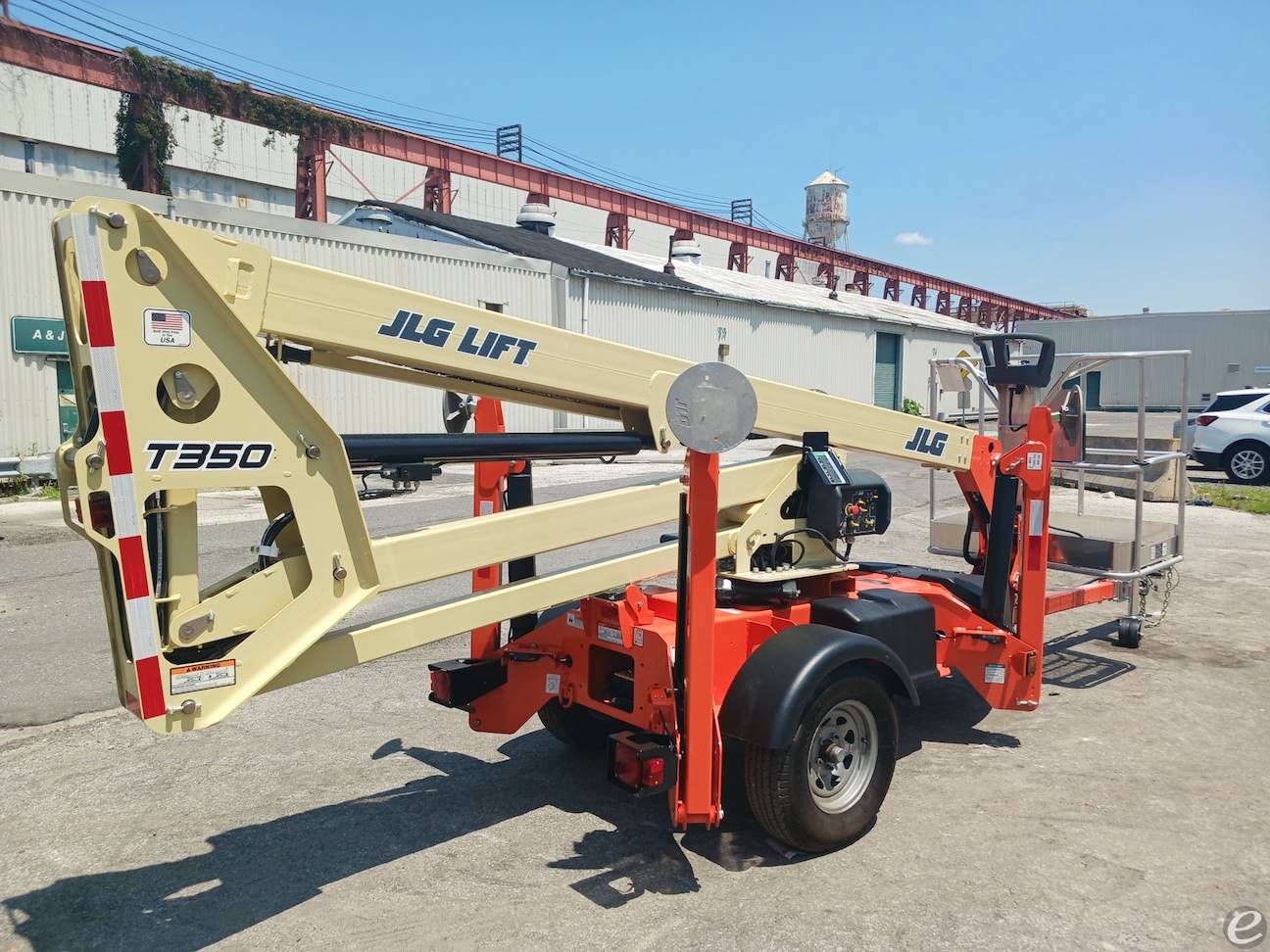 2023 JLG 350