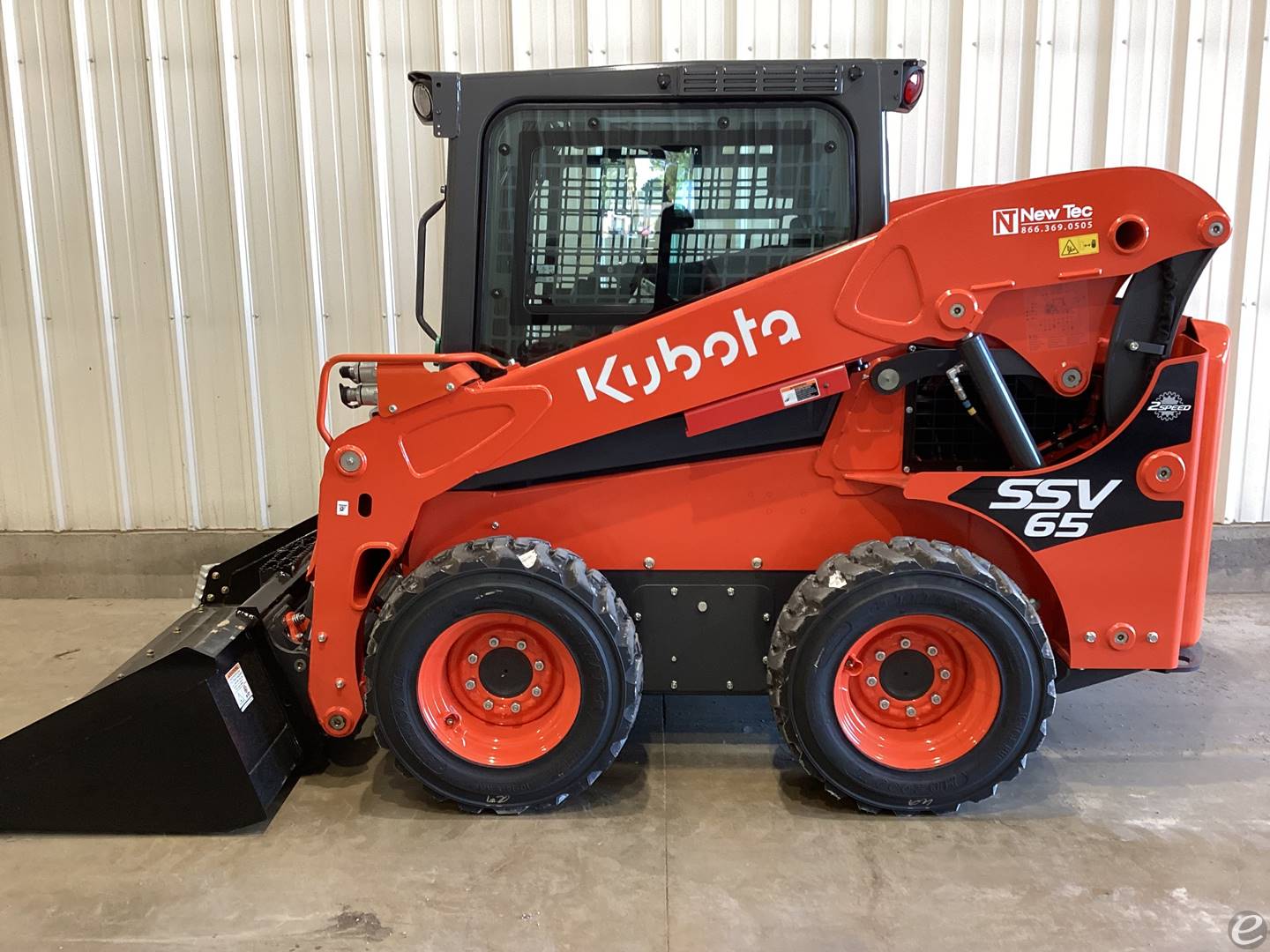 2024 Kubota SSV65HC