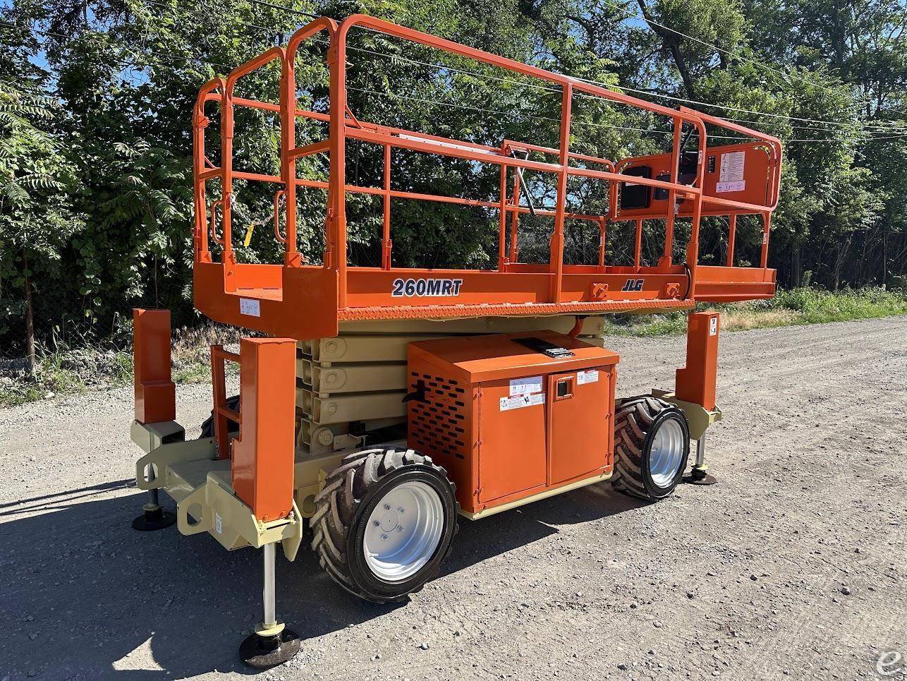 2015 JLG 260MRT