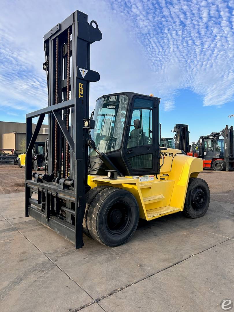 2015 Hyster H210HD