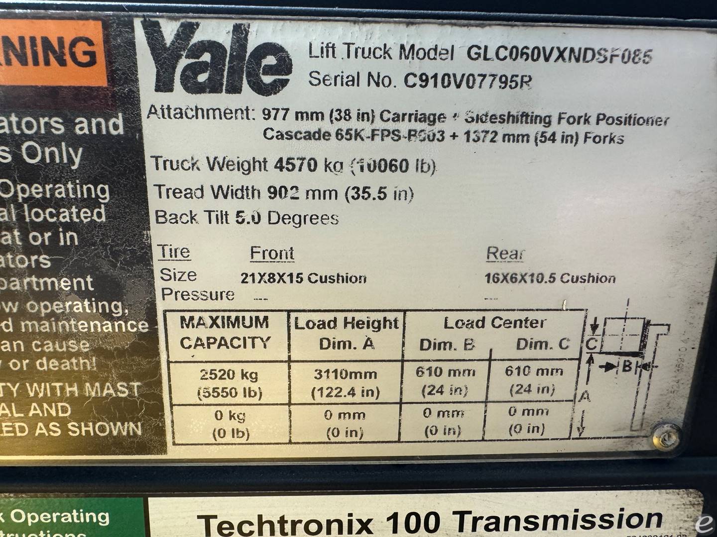 2017 Yale GLC060VX