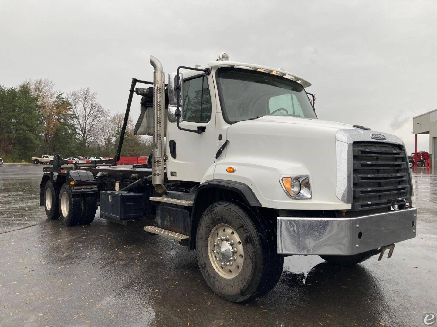 2018 Freightliner 114SD