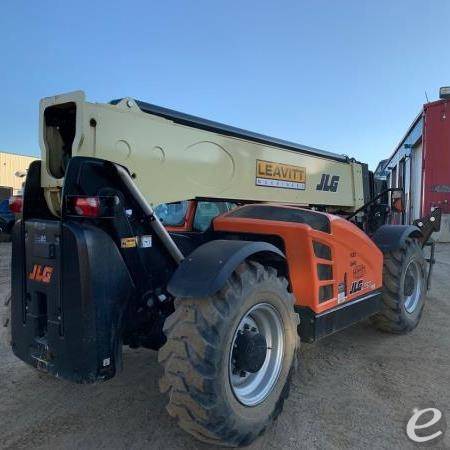 2019 JLG 1255