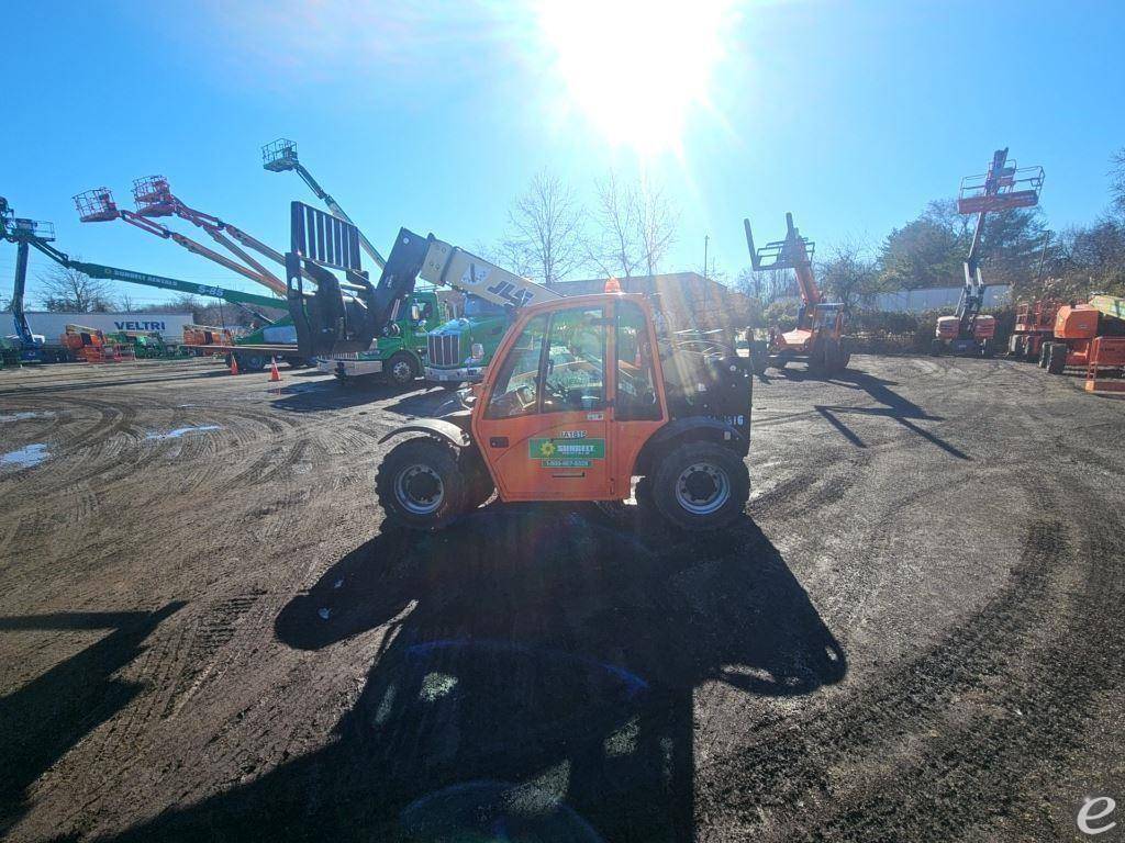 2015 JLG G5-18A