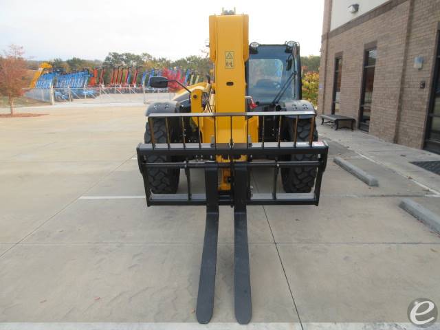 2024 JCB 509-42 - **Brand New** NO DEF!