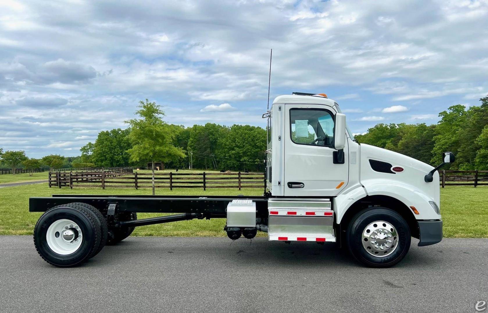 2022 Peterbilt 579