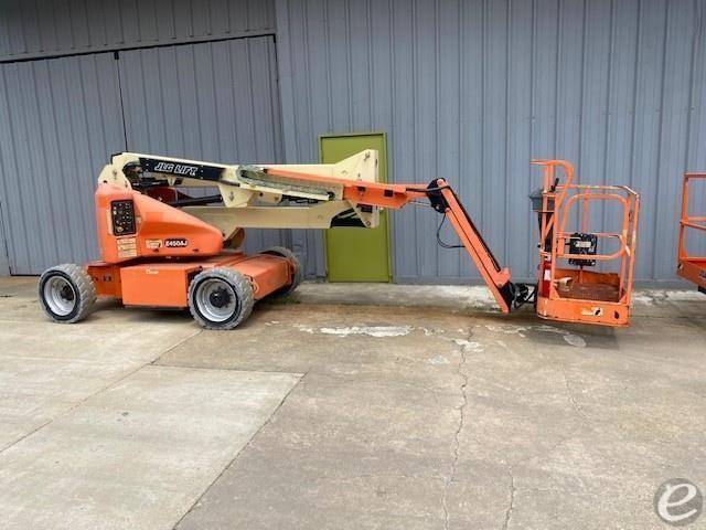 2016 JLG E450AJ