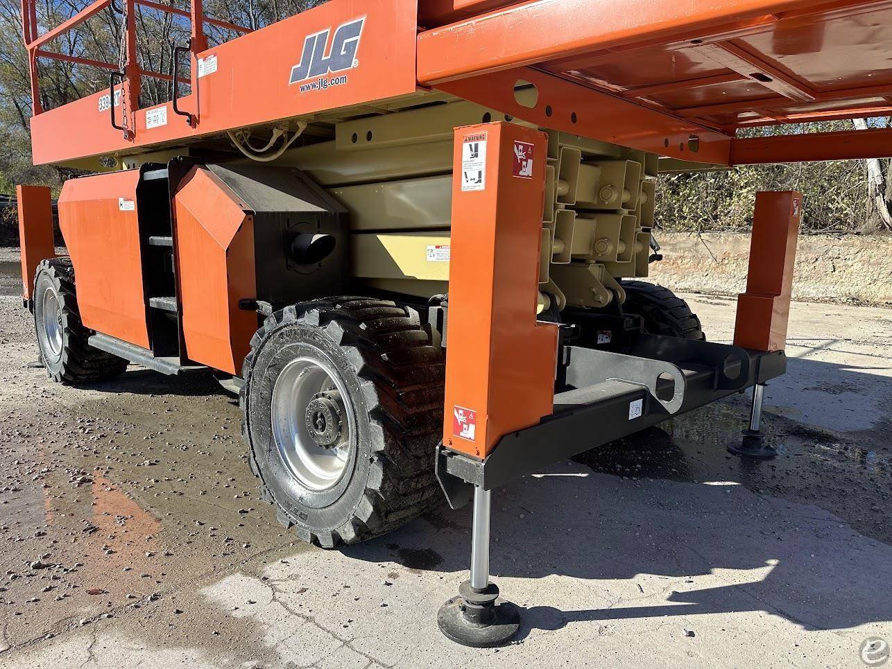 2015 JLG 3394RT